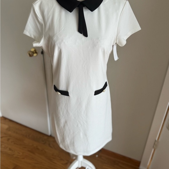 Alexa Admor Black White Contrast Collar Dress | Audrey Hepburn Style | Size M - Picture 3 of 9